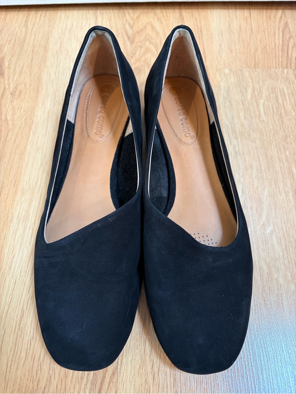 Corso Como Black Suede Round Asymmetrical Toe Size 8.5